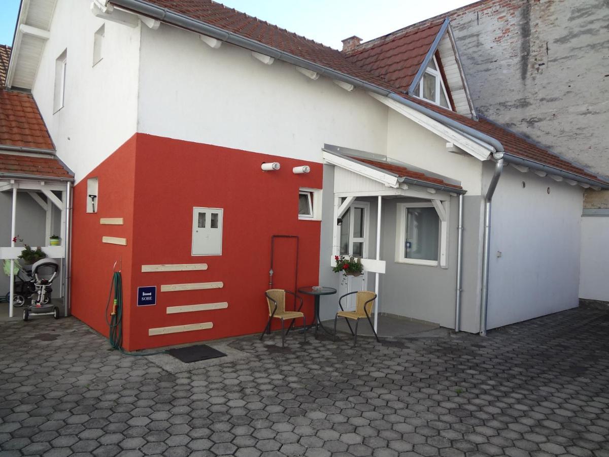 Apartments Kosevic Osijek Exterior photo