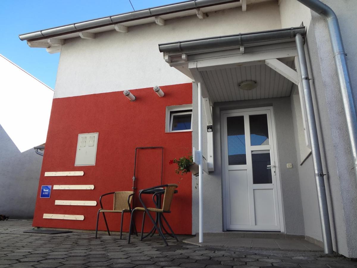 Apartments Kosevic Osijek Exterior photo